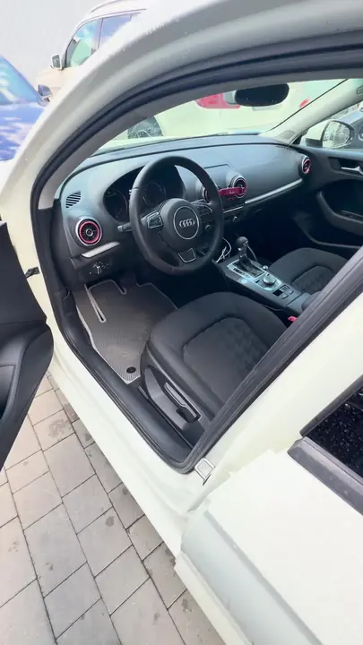 Ремонт тканевого сиденья Audi A3 — фото 2