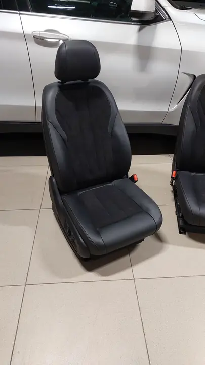 Перетяжка сидений BMW: кожа и алькантара — фото 3