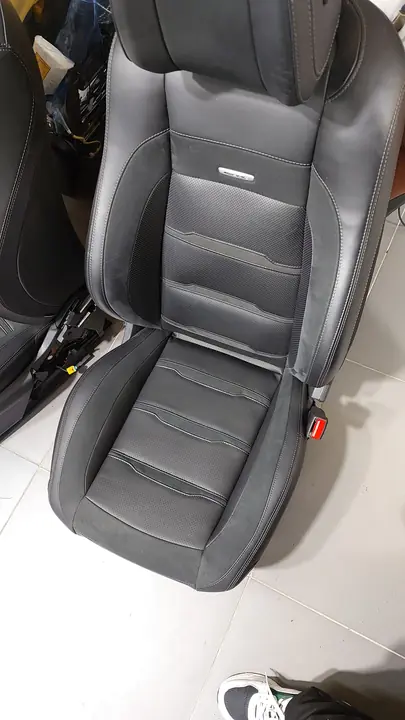 Перетяжка сиденья Mercedes-AMG — фото 2