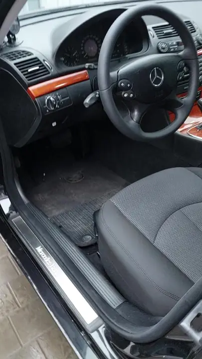 Руль, ручка КПП и сиденье Mercedes-Benz E-класса (W211) — фото 3