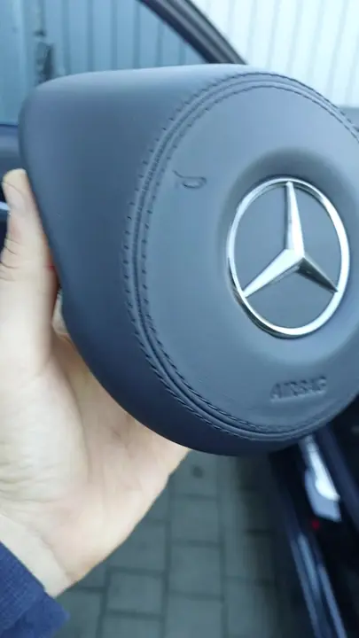 Перетяжка подушки руля Mercedes-Benz кожей — фото 2
