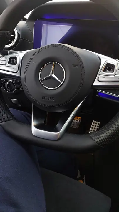 Перетяжка подушки руля Mercedes-Benz кожей — фото 4