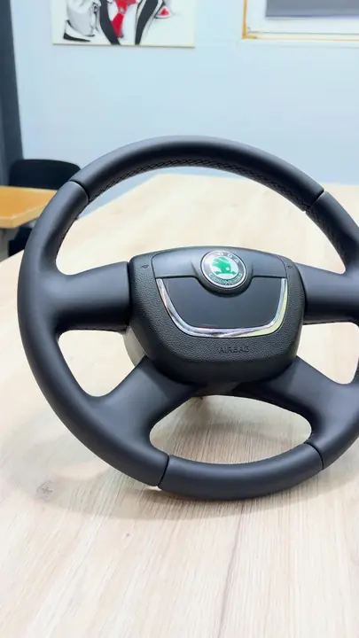 Перетяжка руля Skoda Octavia A5 — фото 1