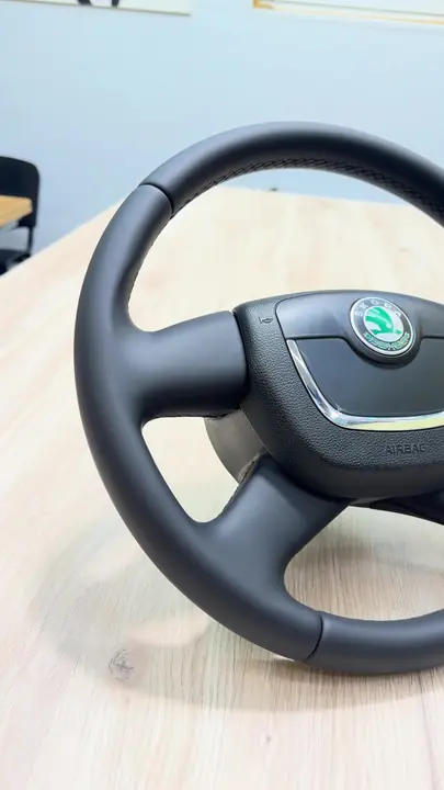 Перетяжка руля Skoda Octavia A5 — фото 2