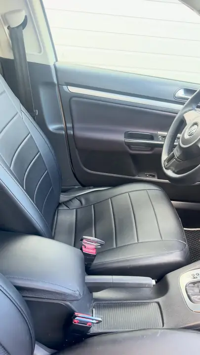 Перетяжка вставок дверей Volkswagen Jetta — фото 2